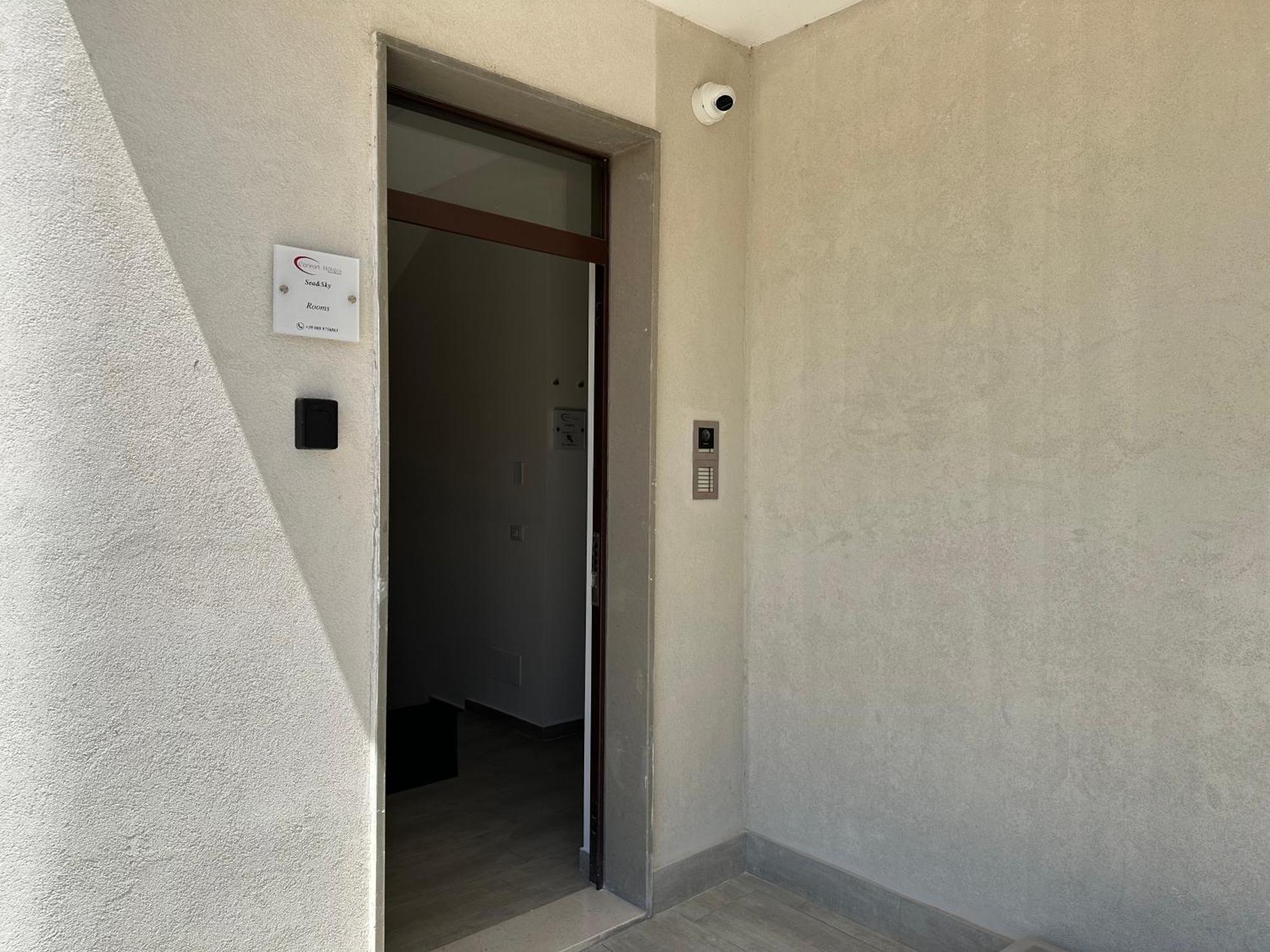 Sea&Sky Rooms Bari Exterior photo